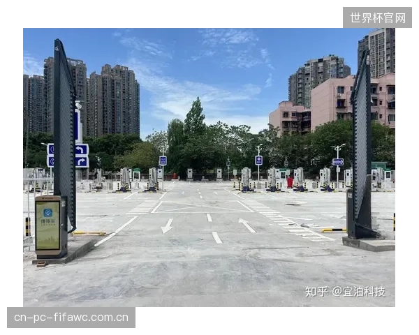 集成客流预测后，智慧停车系统可将大型体育场馆的泊位周转率提升至少35%